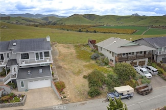 2350 Nutmeg Ave, Morro Bay, CA 93442