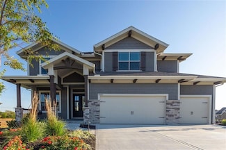 18608 Mohawk Ln, Overland Park, KS 66085