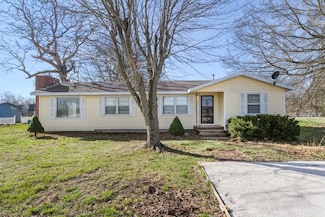 6570 E Farm Road 94, Strafford, MO 65757