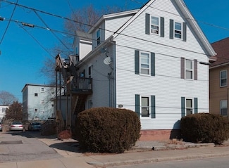 10 Holman St Unit A, Attleboro, MA 02703