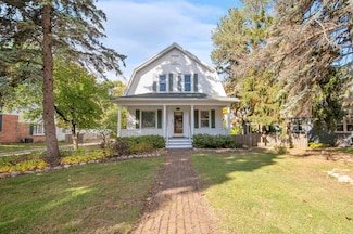 2534 S Webster Ave, Green Bay, WI 54301