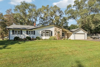 223 S Sherman St, Eagle, WI 53119