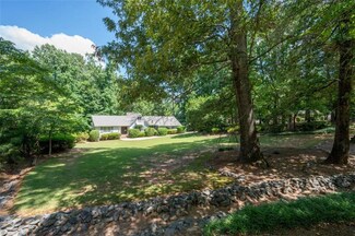 59 Woodlawn Dr NE, Marietta, GA 30067