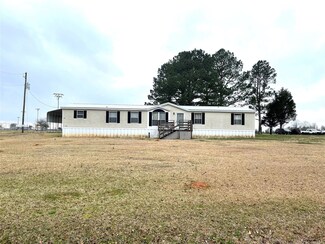 73 Meadowview, Tallassee, AL 36078