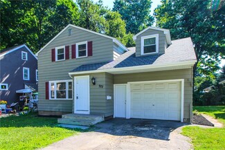 377 Estall Rd, Rochester, NY 14616