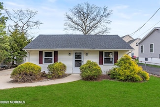 835 Bunnell St, Lanoka Harbor, NJ 08734