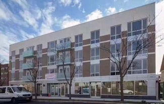 158-15 Union Turnpike Unit 2D, Fresh Meadows, NY 11366