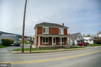 402 Walnut St, Howard, PA 16841