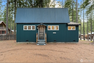 21404 Stirrup Rd, Leavenworth, WA 98826