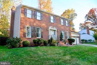 15513 Golf Club Dr, Dumfries, VA 22025