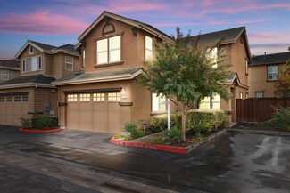 732 Creekside Ct, Gilroy, CA 95020