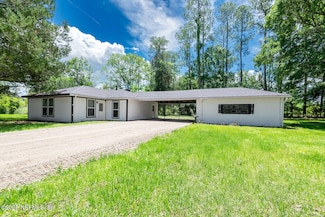3046 SE 134th St, Starke, FL 32091