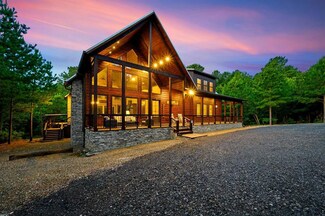 118 Plane Tree Trail, Broken Bow, OK 74728