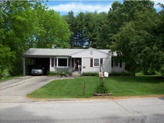 36 Tuttle Ln, Dover, NH 03820