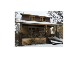 456 Ohio Ave NW, Warren, OH 44485