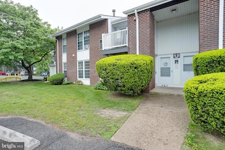 275 Green St Unit 4G1, Edgewater Park, NJ 08010