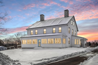 240 Main Ave, South Hampton, NH 03827