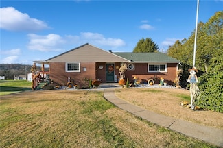 217 Coulter Rd, White Oak, PA 15131