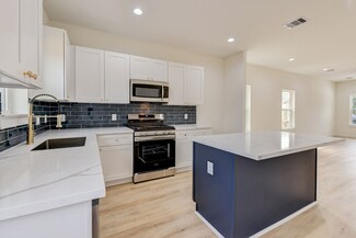 8113 Miley St Unit A and B, Houston, TX 77028