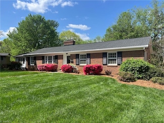 840 Camelot Ct, Winston Salem, NC 27106