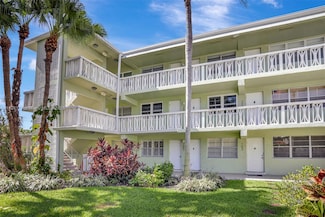 1900 NE 8th Ct Unit 201, Fort Lauderdale, FL 33304