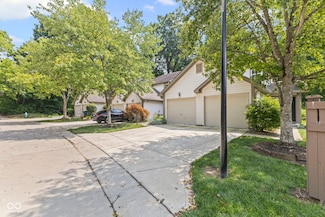 11531 Hidden Bay, Indianapolis, IN 46236