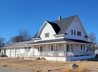 283 2nd Ave, Hoven, SD 57450