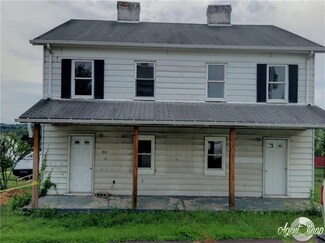 911 3rd St, New Salem, PA 15468