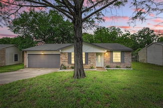 3610 Biscay Dr, Arlington, TX 76016