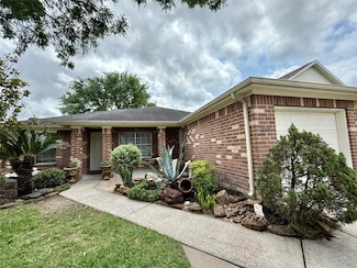 12314 Greenglen Dr, Houston, TX 77044