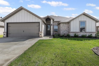 624 Jameson, Springtown, TX 76082