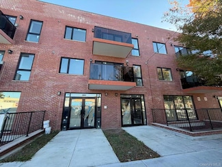 165-02 Sanford Ave Unit 204, Flushing, NY 11358