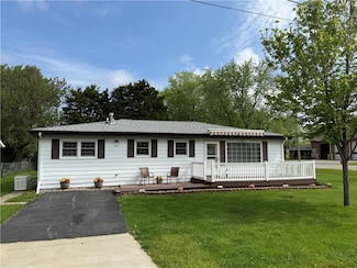 342 E Cox St, Forsyth, IL 62535