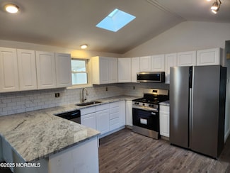 3 Shorehaven Rd, Hazlet, NJ 07734