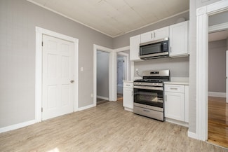 128 Walnut St Unit 1, Everett, MA 02149