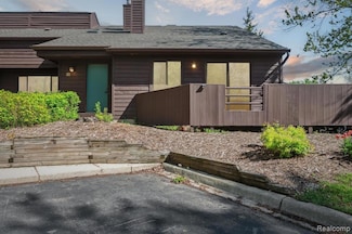 131 E Jolly Rd Unit E6, Lansing, MI 48910