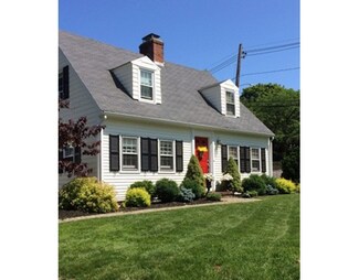 16 Squanto Rd, Winchester, MA 01890