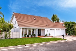 4401 Cezanne Ave, Woodland Hills, CA 91364