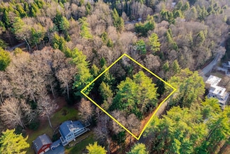 6 Hemlock Rd, Hanover, NH 03755