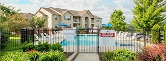 1 Chapel Ridge Cir, Marion, IA 52302