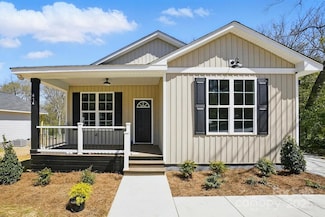414 Clinton Ave, Lancaster, SC 29720