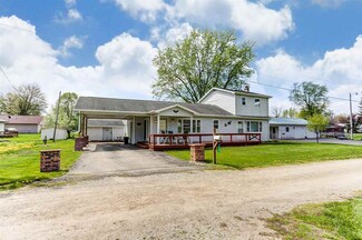 100 Lane 134 Turkey Lake, Hudson, IN 46747