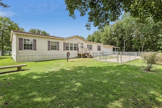 210 Edgerly Dr, Bridge City, TX 77611