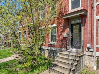 134 Parkhurst St, Pittsburgh, PA 15212