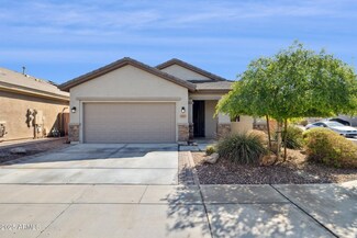 8007 S 69th Dr, Laveen, AZ 85339