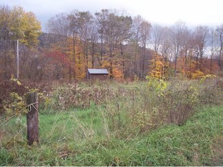 4099 Old River Rd, White River Junction, VT 05001