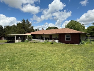 5505 Aquarius, Shawnee, OK 74804