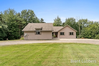 5939 84th Ave, Zeeland, MI 49464