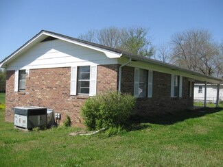 1943 Lawton Rd, Selmer, TN 38375