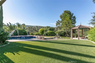 9916 Rancho Caballo Dr, Sunland, CA 91040